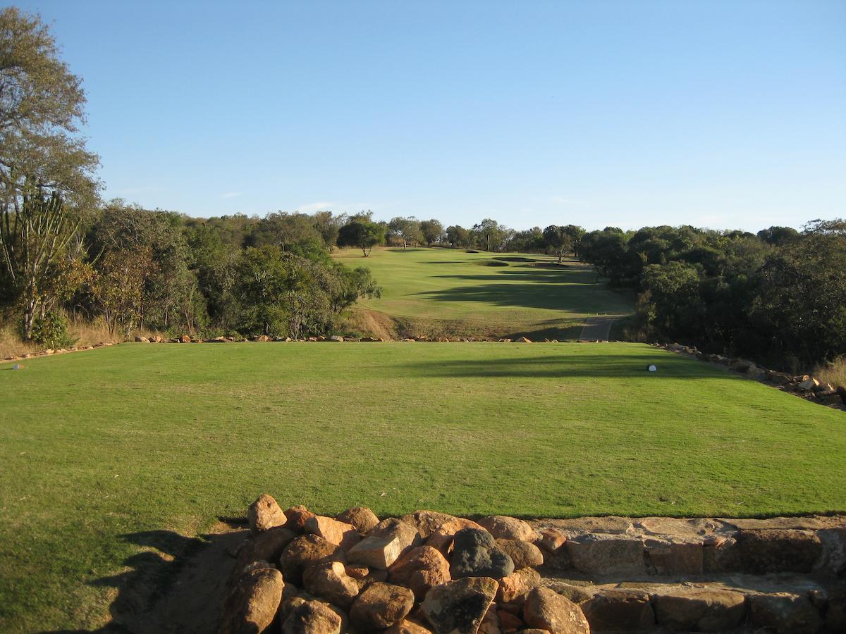 Nkonyeni Lodge & Golf Estate Ngwempisi Buitenkant foto