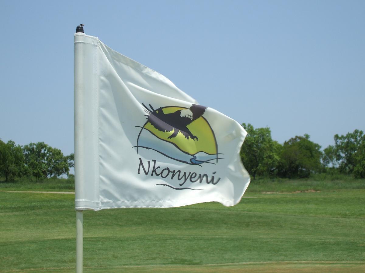Nkonyeni Lodge & Golf Estate Ngwempisi Buitenkant foto